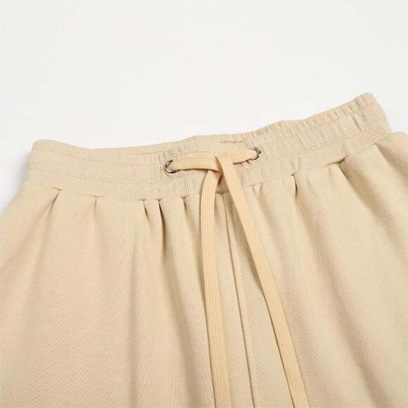 Ami Paris Cream Logo Embroidered Drawstring Shorts - Picture 5 of 10